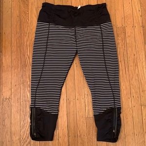 Comfy and cute lululemon leggings!